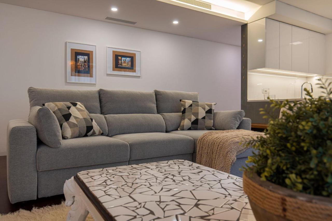 Touch Of Class 2Bdr Apartment By Lovelystay Cascais Ngoại thất bức ảnh