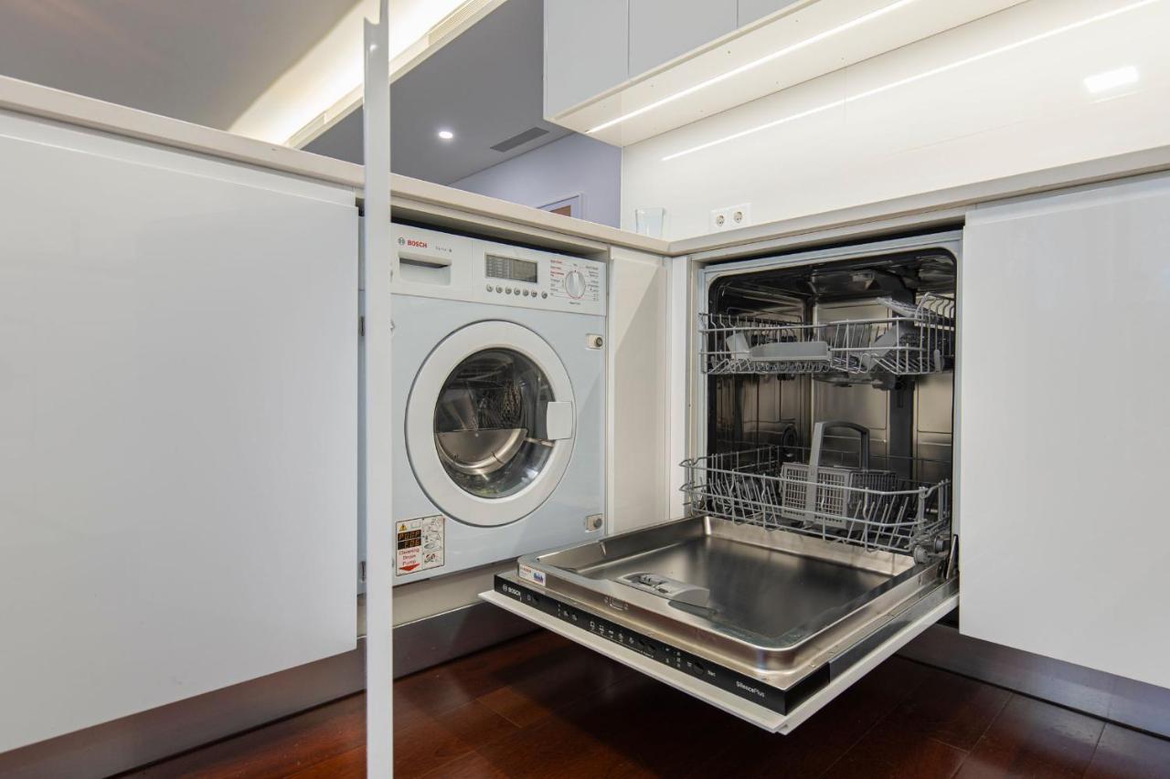 Touch Of Class 2Bdr Apartment By Lovelystay Cascais Ngoại thất bức ảnh
