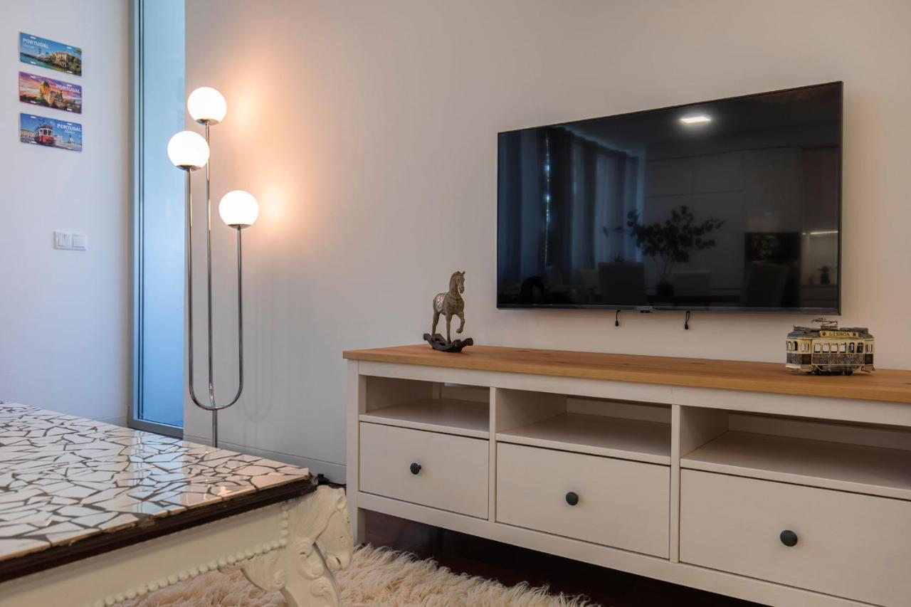 Touch Of Class 2Bdr Apartment By Lovelystay Cascais Ngoại thất bức ảnh