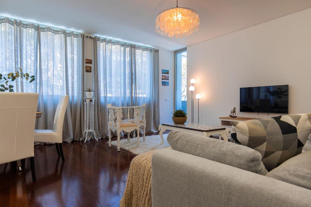 Touch Of Class 2Bdr Apartment By Lovelystay Cascais Ngoại thất bức ảnh