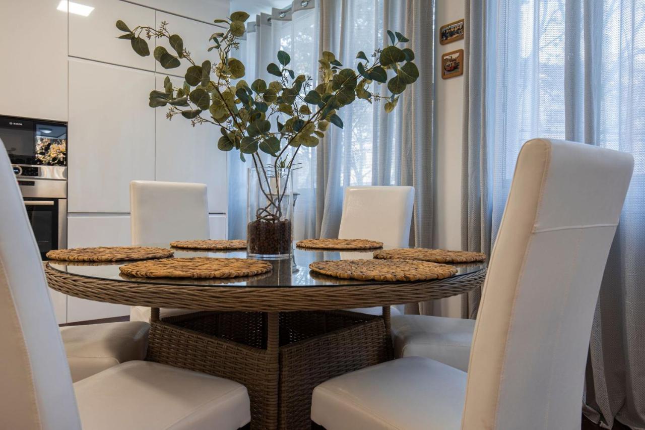 Touch Of Class 2Bdr Apartment By Lovelystay Cascais Ngoại thất bức ảnh